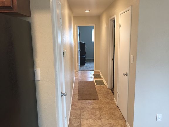 4th image of 3651 N Hughes Ave