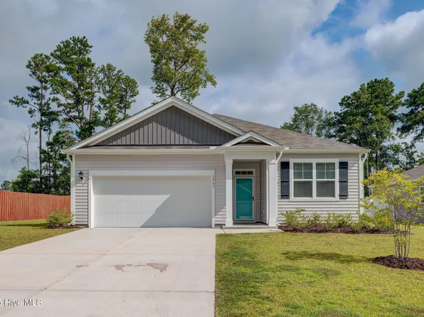 1561 Pleasant Hollow Court SE, Bolivia, NC 28422