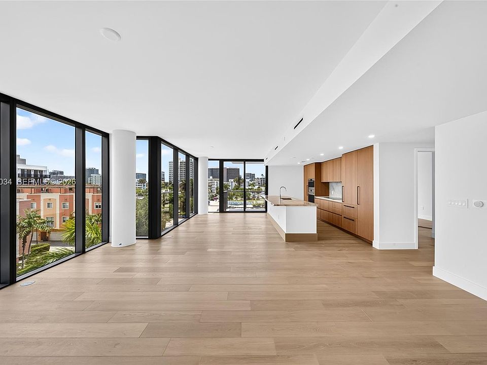 1st image of 1176 97th St #508