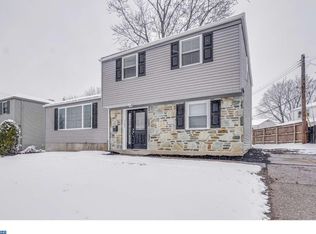 1151 Layton Rd, Philadelphia, PA 19115