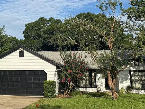 5305 N Lake Burkett Ln