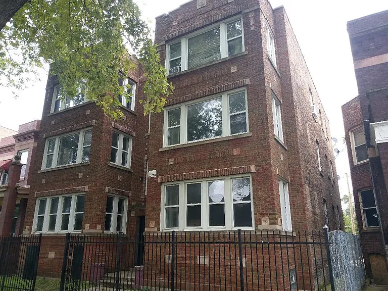 6945 S Indiana Ave #2 — Photo 1