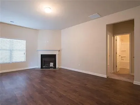 1200 Big Poplar Way — Photo 3