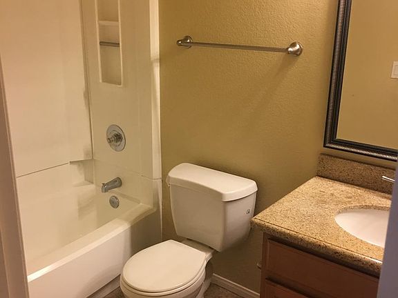 5th image of 3715 Tallyho Dr APT 51