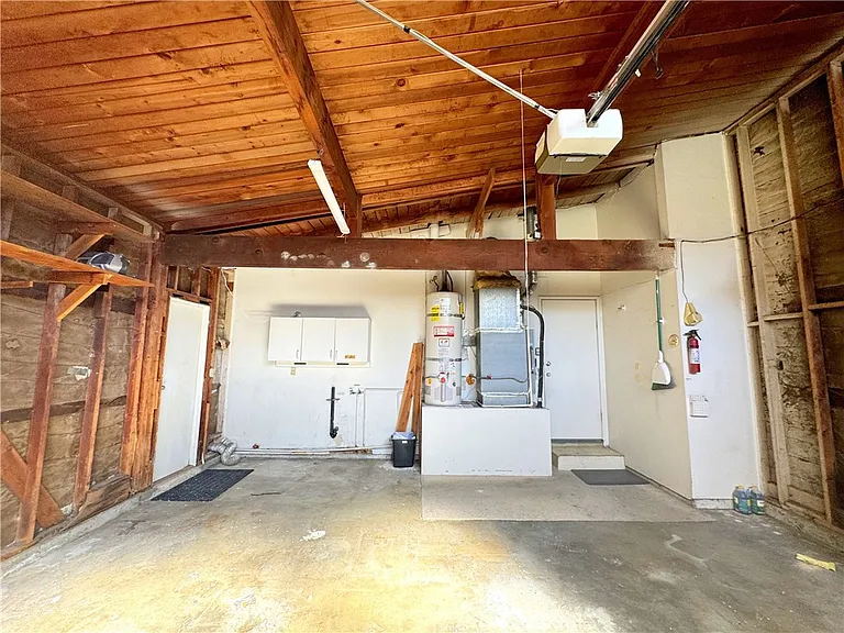 3528 Castle Rock Rd — Photo 20