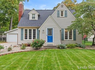 851 Harvard Dr, Holland, MI 49423