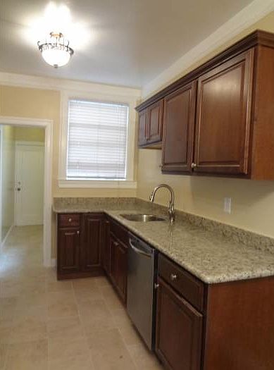 1st image of 224 Liberty St APT 1