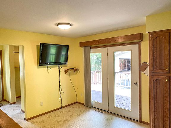 5th image of 2118 Margaret Dr