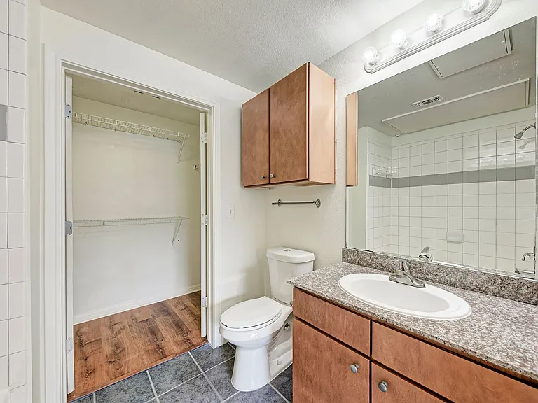 2502 Leon St #518 — Photo 13