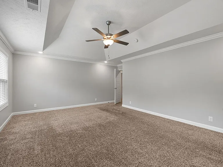 1037 Brightwood Ct — Photo 19