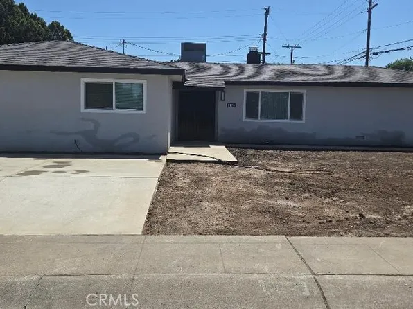 1138 S Valley St, Visalia, CA 93277