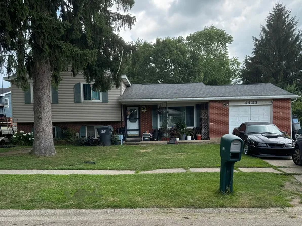 4423 Farnham Ave, Portage, MI 49002