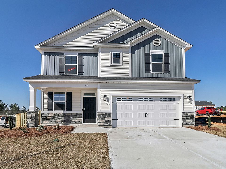 Harper II - Front Exterior