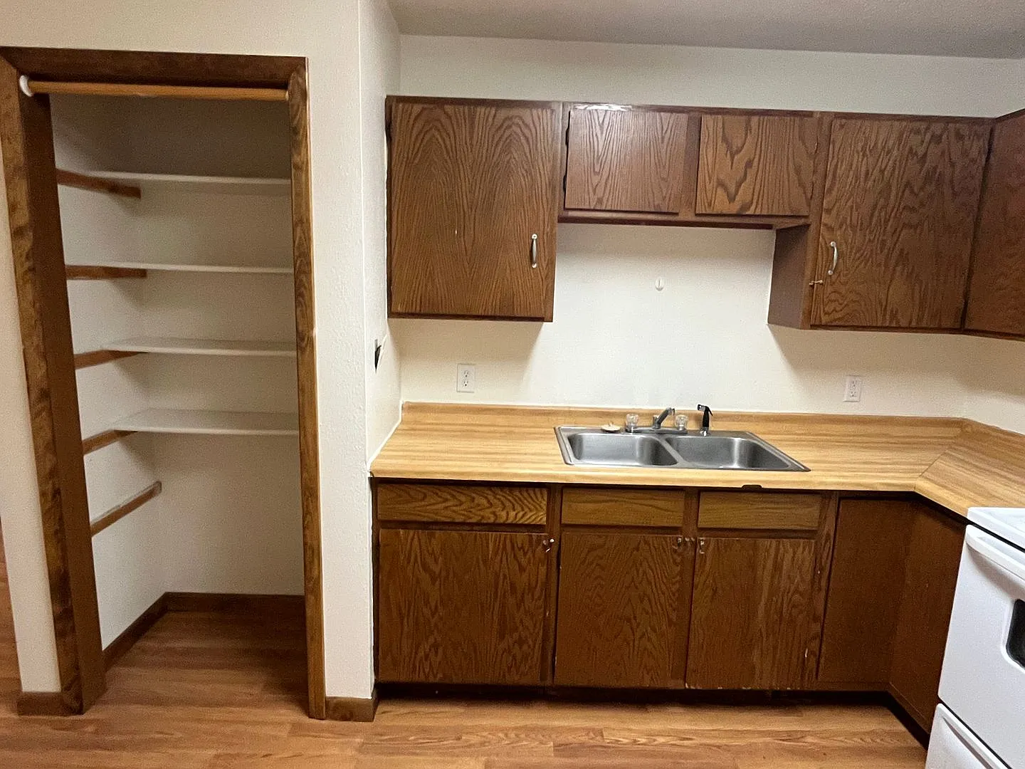 2 Bed / 1 Bath Apartment in Mauston, WI — Photo 2