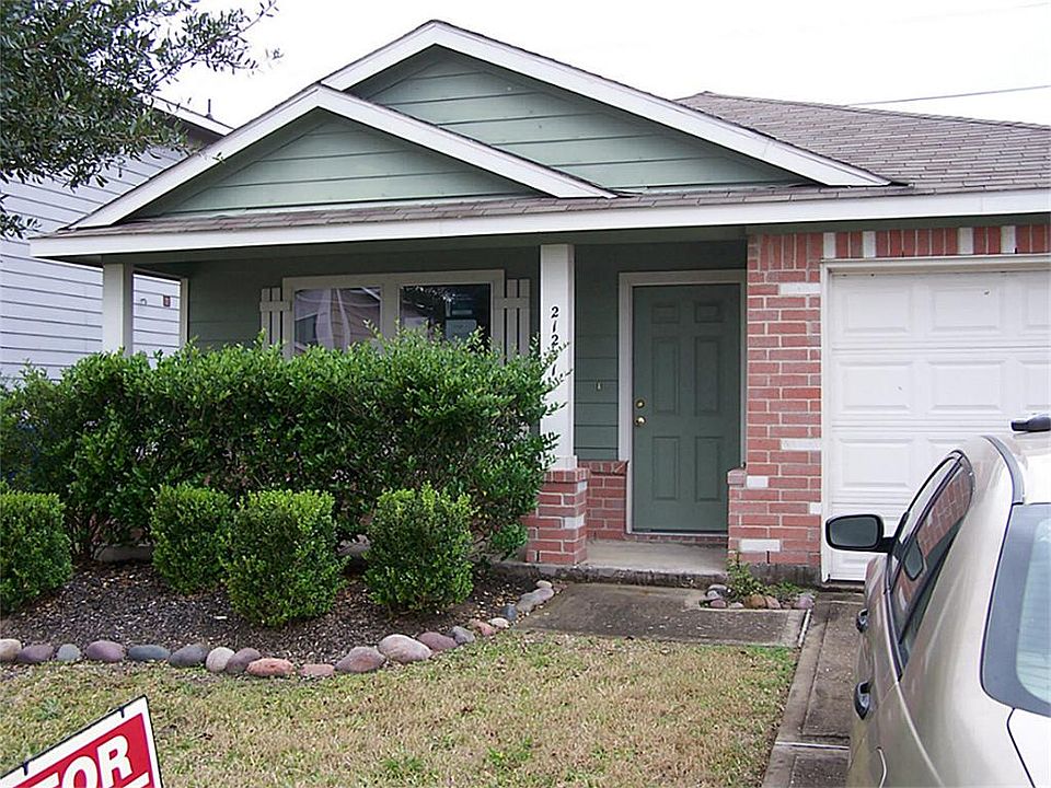 1st image of 21231 Grand Linden Ct
