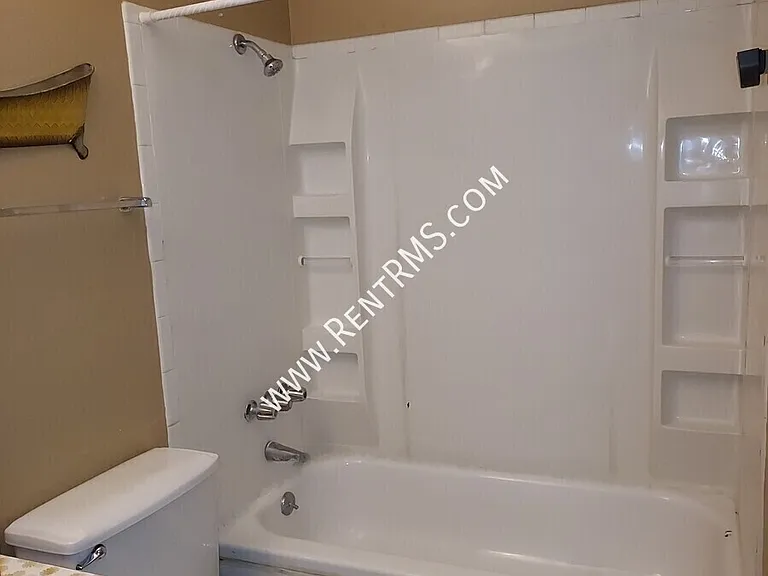 1256 SW Fillmore St — Photo 11