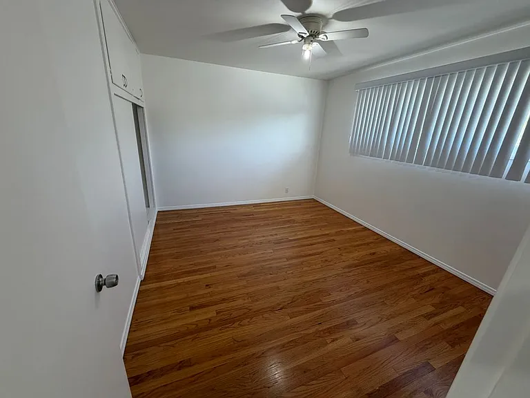 5660 Noel Dr — Photo 13