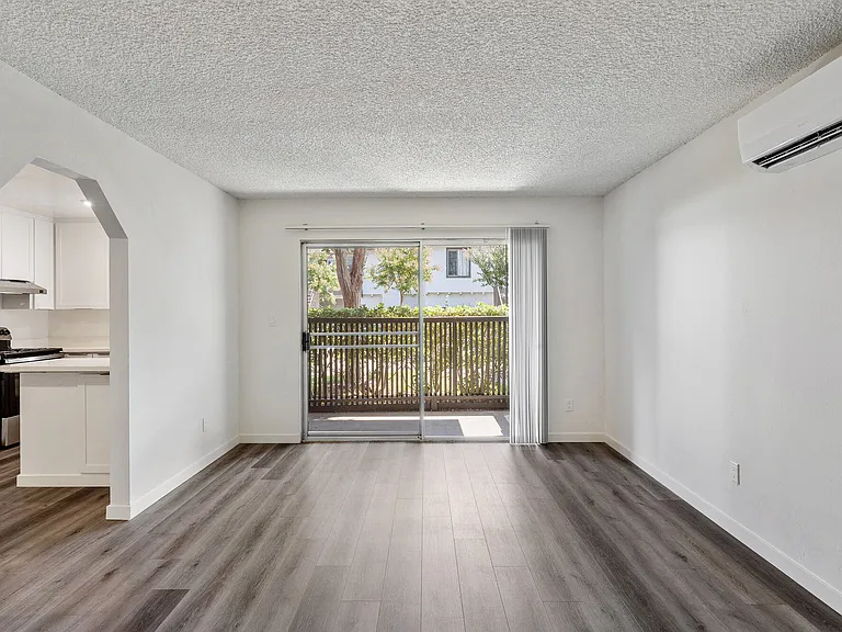 Solera Apartment Community — Photo 24