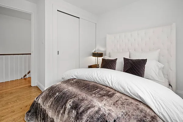 Rented by Corcoran | media 25