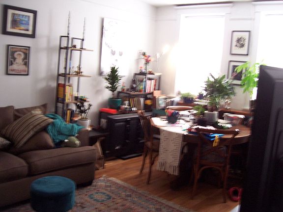 LR opposite wall