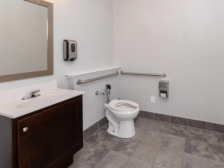 Cromwell Valley Apartments — Photo 31