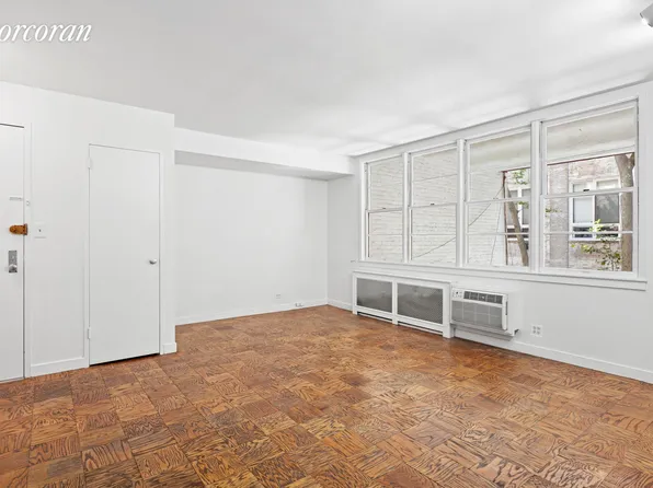 30 Horatio Street image 1 of 5