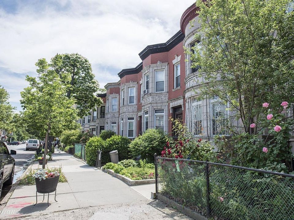 1st image of 194 Lefferts Ave