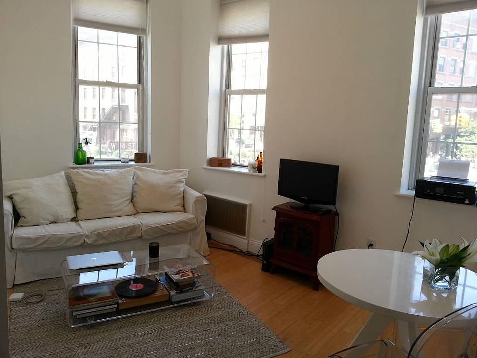 1st image of 48 9th Ave APT 32a