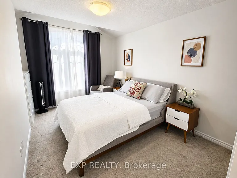 77 Hollybrook Trl — Photo 22
