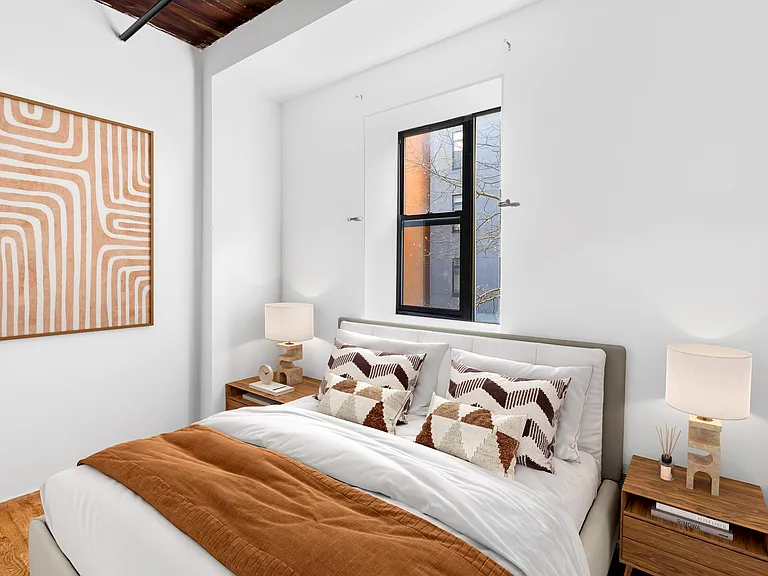 79 Clifton Pl #3-B — Photo 4