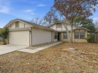 11027 Moonlit Park, San Antonio, TX 78249