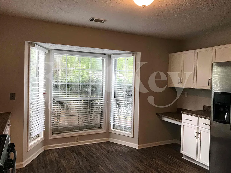 5145 N Bridges Dr — Photo 4