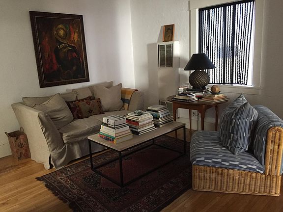 3rd image of 1216 N Harper Ave APT C