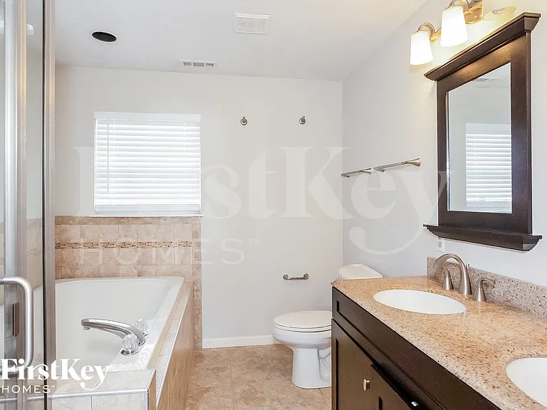 17651 Willow Creek Way — Photo 9