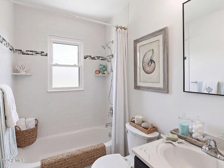 75 Grand Central Ave #6 — Photo 13