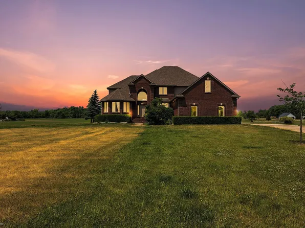 26357 34 Mile Rd, Richmond, MI 48062