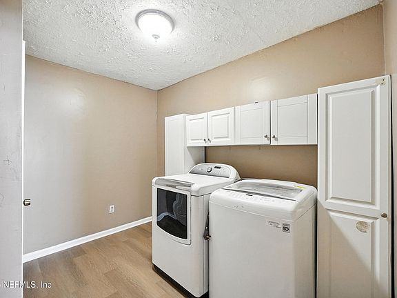 5th image of 7135 RAILEY Circle