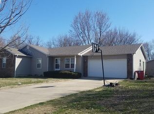 106 Glenda St, Exeter, MO 65647