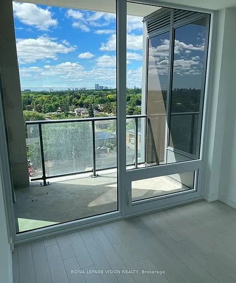 4010 Eglinton Ave W #809 — Photo 3