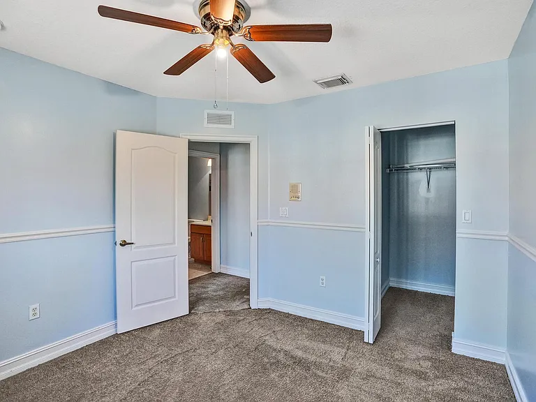 21403 NW 13th Ct #303 — Photo 32