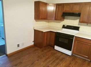 724 W 138th St APT 1, Riverdale, IL