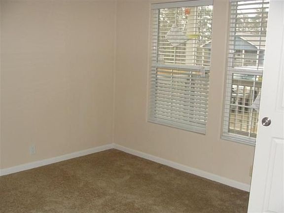 5th image of 11125 Fairfield St