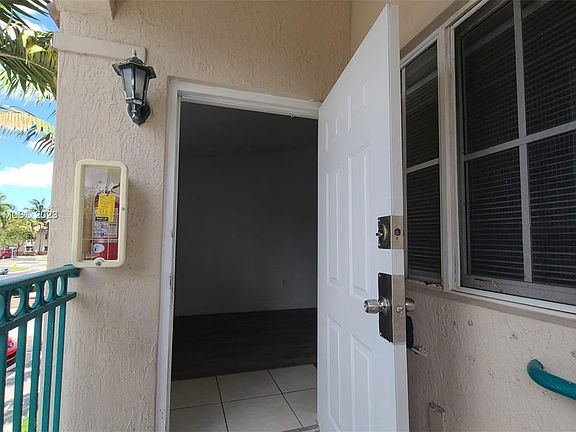 2nd image of 1260 SE 31st Ct #20234