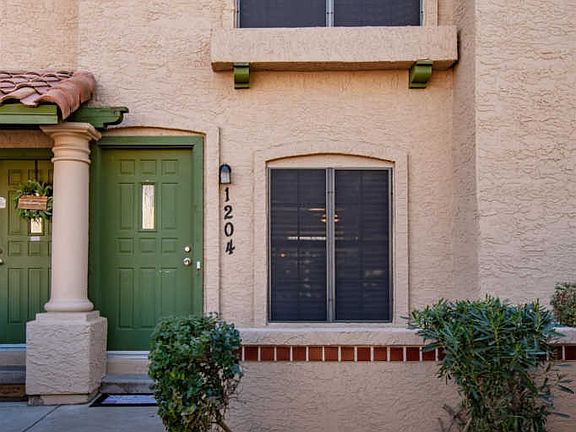 3rd image of 4901 E Kelton Ln Unit 1204