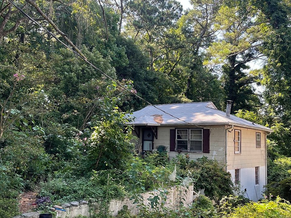 1st image of 742 Bothwell Pl
