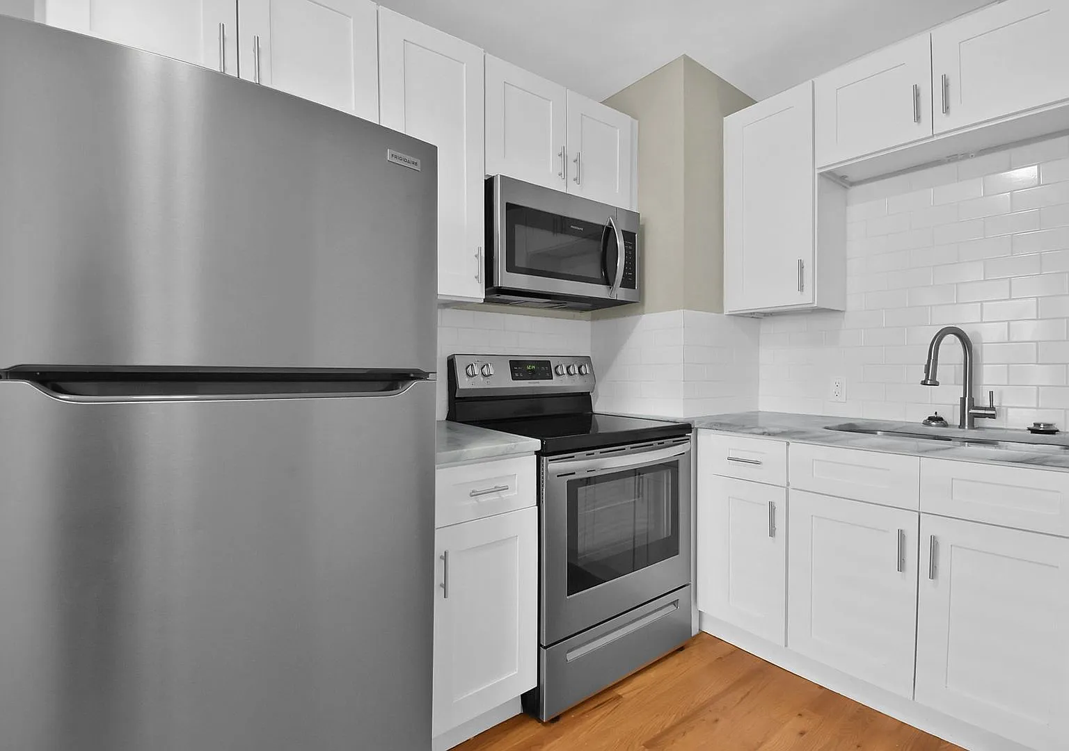 3 Bedroom Home For Rent — Photo 1