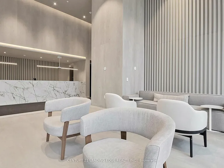 55 Cooper St #6211 — Photo 3