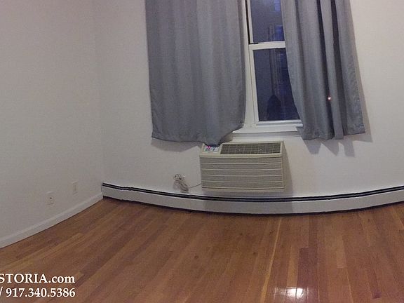 3rd image of 3014 33rd St APT 4F