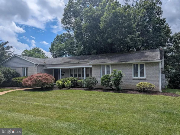 530 Perkiomen Ave, Lansdale, PA 19446