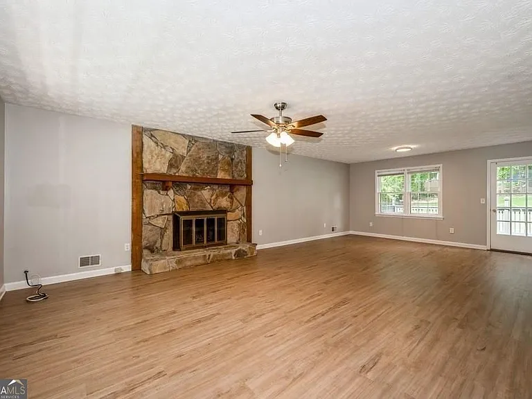 1763 Sherman Ln NW #0 — Photo 6